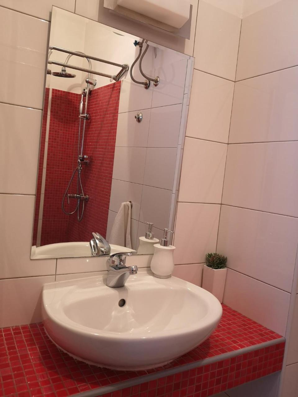 Apartments & Rooms Little Rock Mostar Extérieur photo